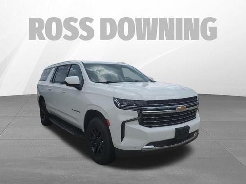 Summit White 2022 Chevrolet Suburban LT