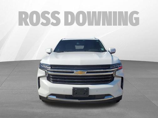 Summit White 2022 Chevrolet Suburban LT