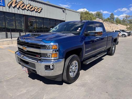 Deep Ocean Blue Metallic 2019 Chevrolet Silverado 3500 LTZ