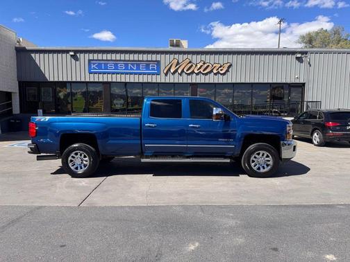 Deep Ocean Blue Metallic 2019 Chevrolet Silverado 3500 LTZ