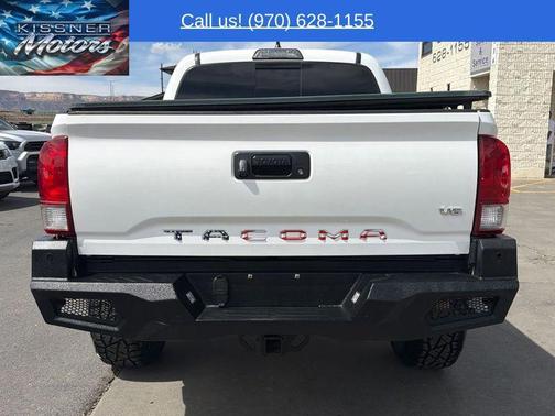 Super White 2017 Toyota Tacoma TRD Sport