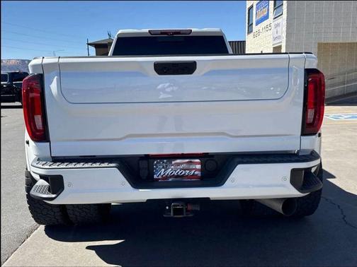 White Frost Tri-Coat 2023 GMC Sierra 3500 Denali