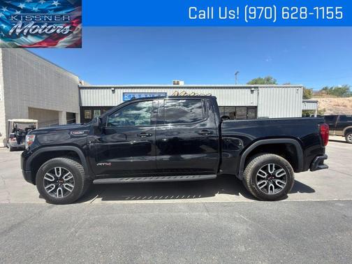 Black 2022 GMC Sierra 1500 Limited AT4