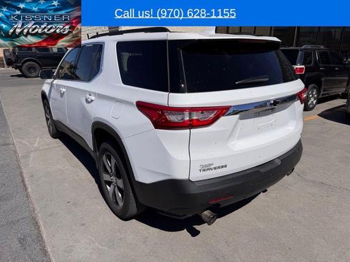 Summit White 2021 Chevrolet Traverse LT Leather