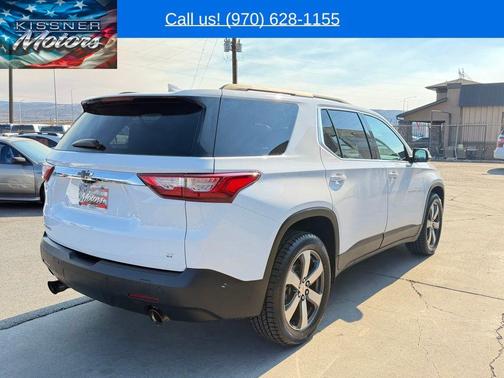 Summit White 2021 Chevrolet Traverse LT Leather