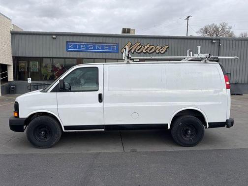 Summit White 2012 Chevrolet Express 2500 Work Van