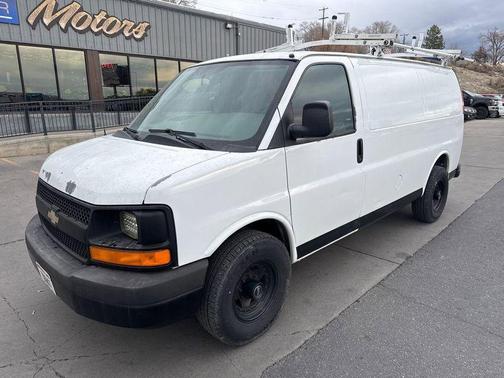 Summit White 2012 Chevrolet Express 2500 Work Van
