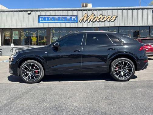 2023 Audi Q8 55 Premium Plus