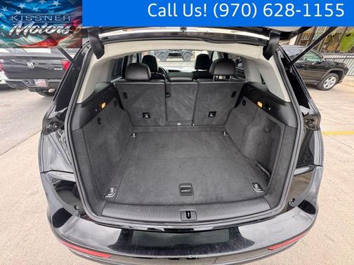 Brilliant Black 2017 Audi Q5 2.0T Premium