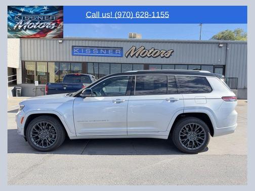 Silver Zynith 2023 Jeep Grand Cherokee L Summit