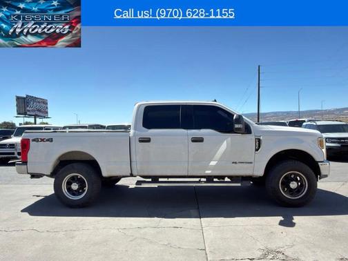 Oxford White 2019 Ford F-250 XLT