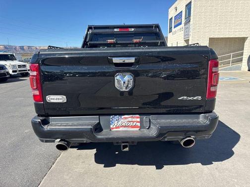 Diamond Black 2022 RAM 1500 Longhorn