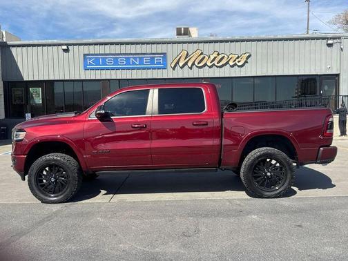 Delmonico Red Pearlcoat 2021 RAM 1500 Limited