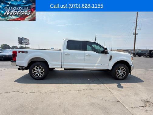 Oxford White 2022 Ford F-250 Lariat