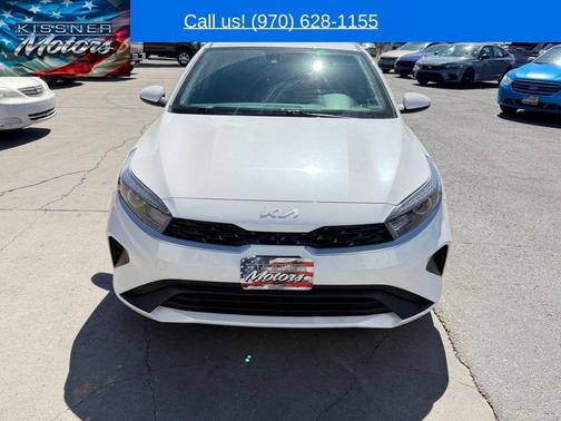 Snow White Pearl 2024 Kia Forte LXS