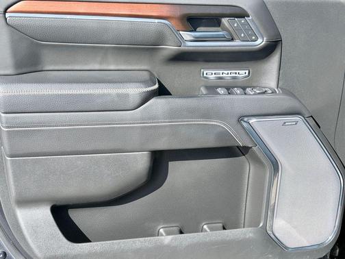 Titanium 2024 GMC Sierra 1500 Denali
