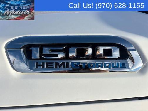 Bright White Clearcoat 2021 RAM 1500 Limited