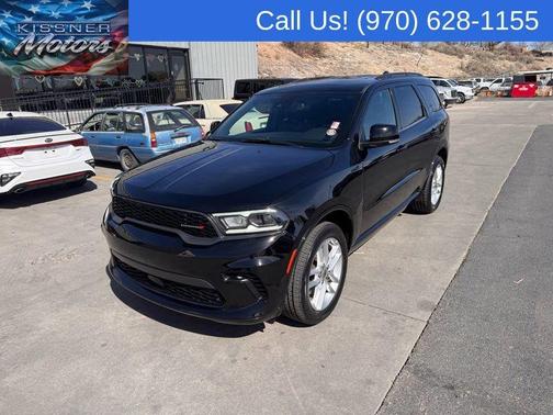 DB Black Crystal Clearcoat 2024 Dodge Durango GT