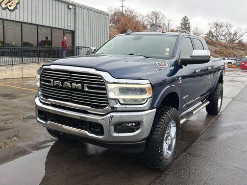 Patriot Blue Pearlcoat 2020 RAM 2500 Laramie