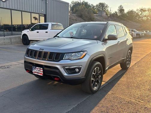 Billet Silver Metallic Clearcoat 2021 Jeep Compass Trailhawk