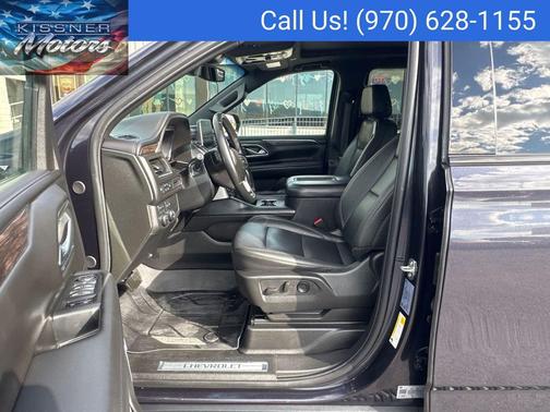 Dark Ash Metallic 2024 Chevrolet Suburban Z71