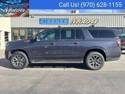 Dark Ash Metallic 2024 Chevrolet Suburban Z71