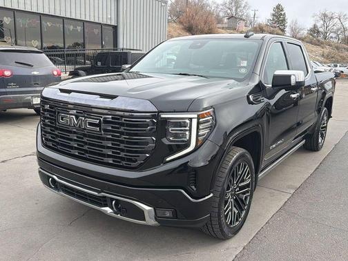 Black 2022 GMC Sierra 1500 Denali Ultimate