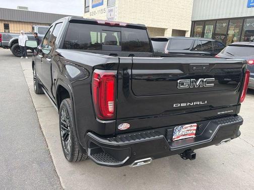 Black 2022 GMC Sierra 1500 Denali Ultimate