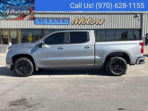 Sterling Gray Metallic 2024 Chevrolet Silverado 1500 LT