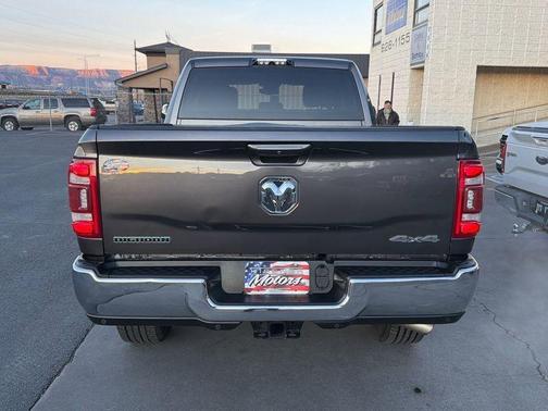 Granite Crystal Clearcoat Metallic 2020 RAM 2500 Big Horn