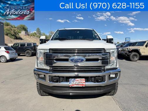 Oxford White 2017 Ford F-350 Lariat Super Duty