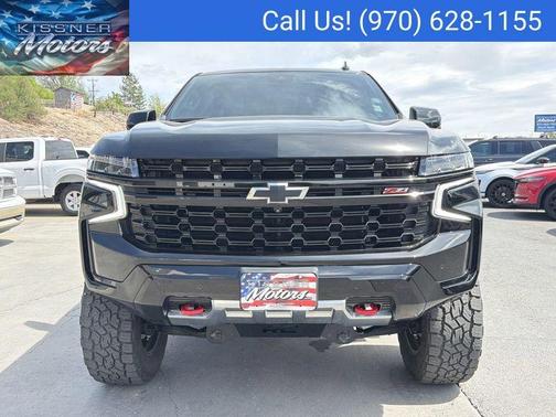 Black 2023 Chevrolet Suburban Z71