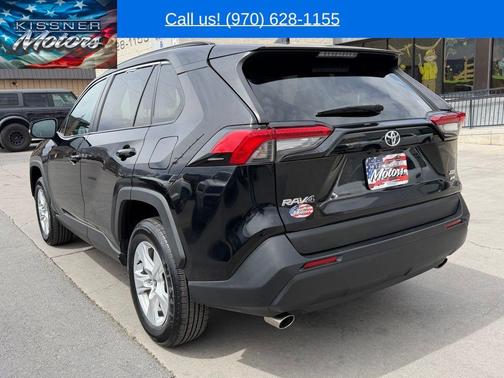Midnight Black Metallic 2021 Toyota RAV4 XLE