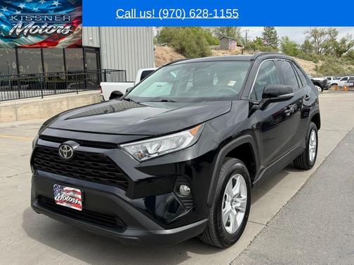 Midnight Black Metallic 2021 Toyota RAV4 XLE