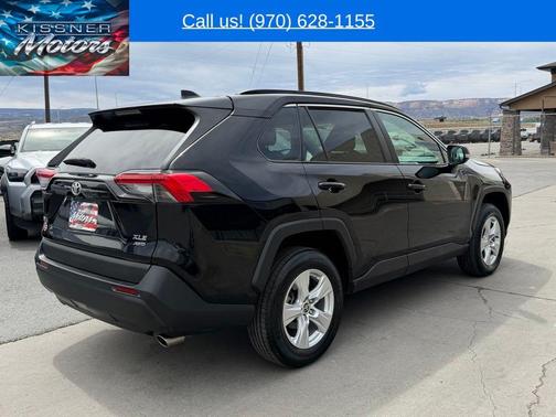 Midnight Black Metallic 2021 Toyota RAV4 XLE