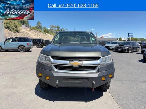 Deepwood Green Metallic 2018 Chevrolet Colorado WT