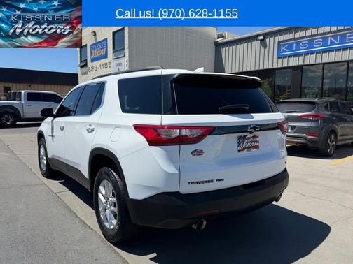 Summit White 2021 Chevrolet Traverse LT Leather