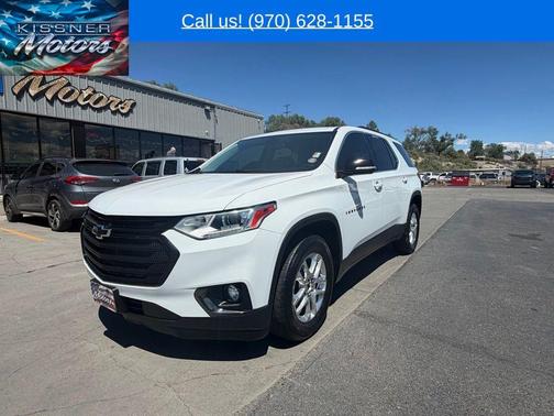 Summit White 2021 Chevrolet Traverse LT Leather