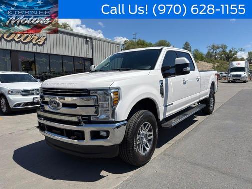 White Platinum Clearcoat Metallic 2019 Ford F-350 Lariat Super Duty