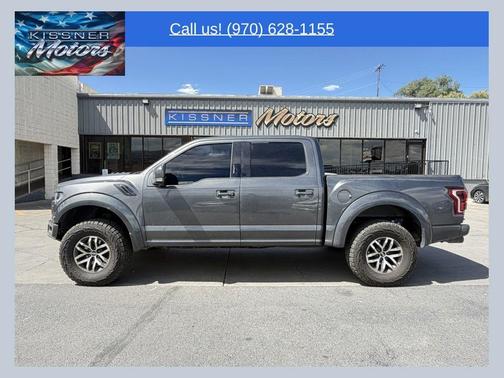 Magnetic 2017 Ford F-150 Raptor