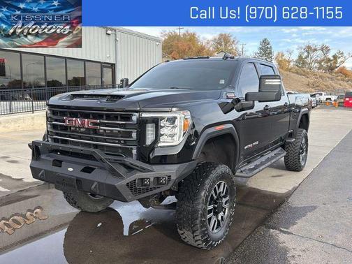 Onyx Black 2023 GMC Sierra 2500 AT4