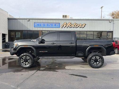 Onyx Black 2023 GMC Sierra 2500 AT4