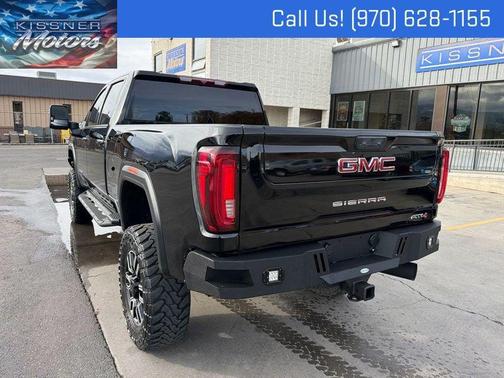 Onyx Black 2023 GMC Sierra 2500 AT4