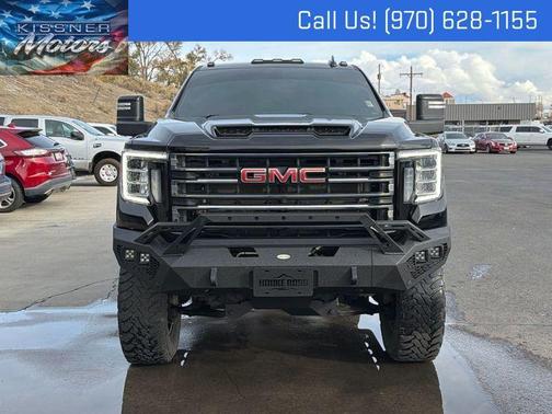 Onyx Black 2023 GMC Sierra 2500 AT4