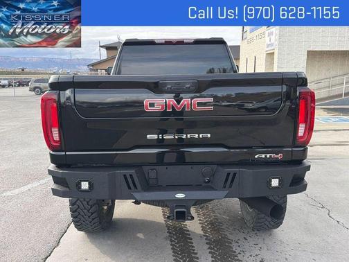 Onyx Black 2023 GMC Sierra 2500 AT4