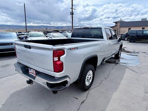 Silver Ice Metallic 2020 Chevrolet Silverado 2500 LT