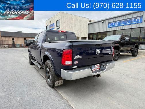 True Blue Pearlcoat 2018 RAM 1500 SLT