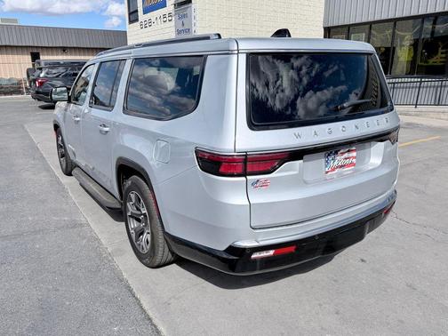 Silver Zynith 2024 Jeep Wagoneer L Series III
