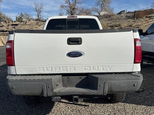 White 2010 Ford F-350 Lariat Super Duty