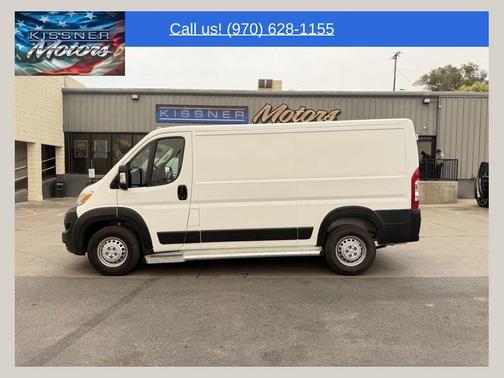 Bright White Clearcoat 2025 RAM ProMaster 2500 Base